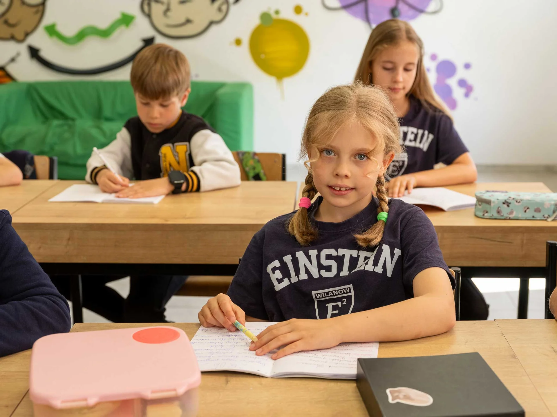 Od września 2026 roku Szkoła Einsteina stanie się Dwujęzyczną Szkołą Podstawową. 