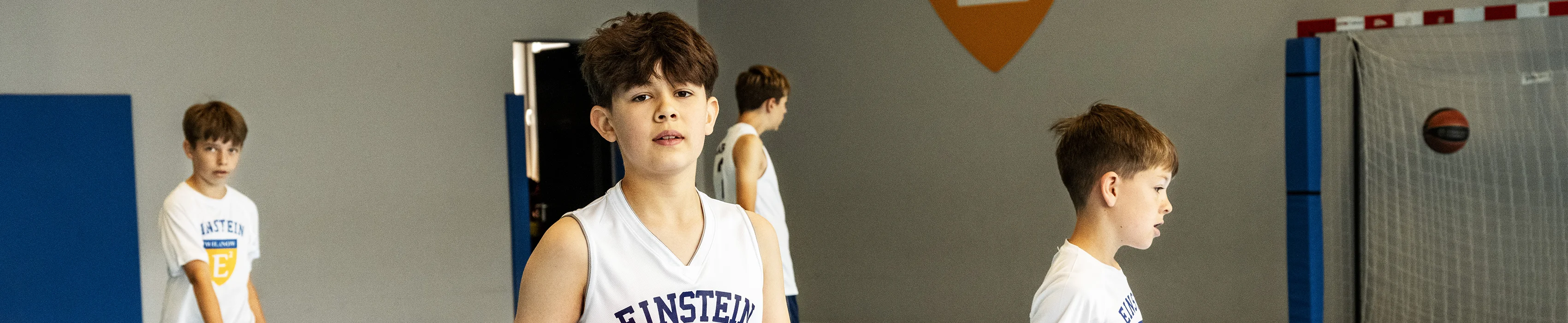 Kluby, sport i dodatkowe możliwości